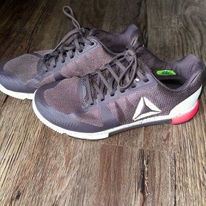 💙 EUC Women’s Reeboks